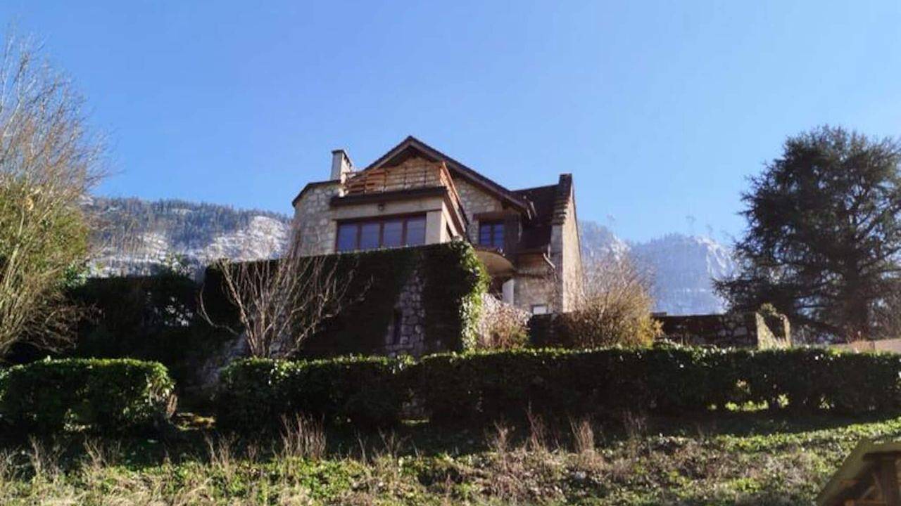 Appartement de vacances entier, Ferienwohnung für 10 Personen in Aiguebelette-le-Lac in Aiguebelette-le-Lac, Région de Chambéry