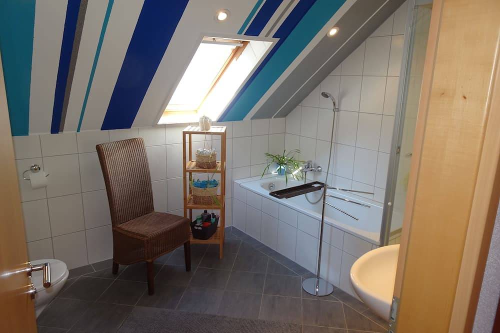 Ganze Wohnung, Unser Atelier Seventeen - ein urgemütliches Refugium für zwei plus Fellnase in Gunzenhausen, Fränkisches Seenland