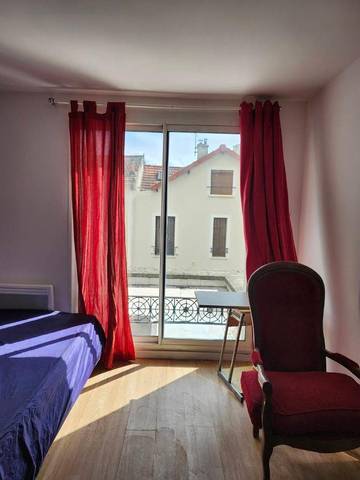 Gîte pour 2 personnes, avec terrasse à Maisons-Alfort