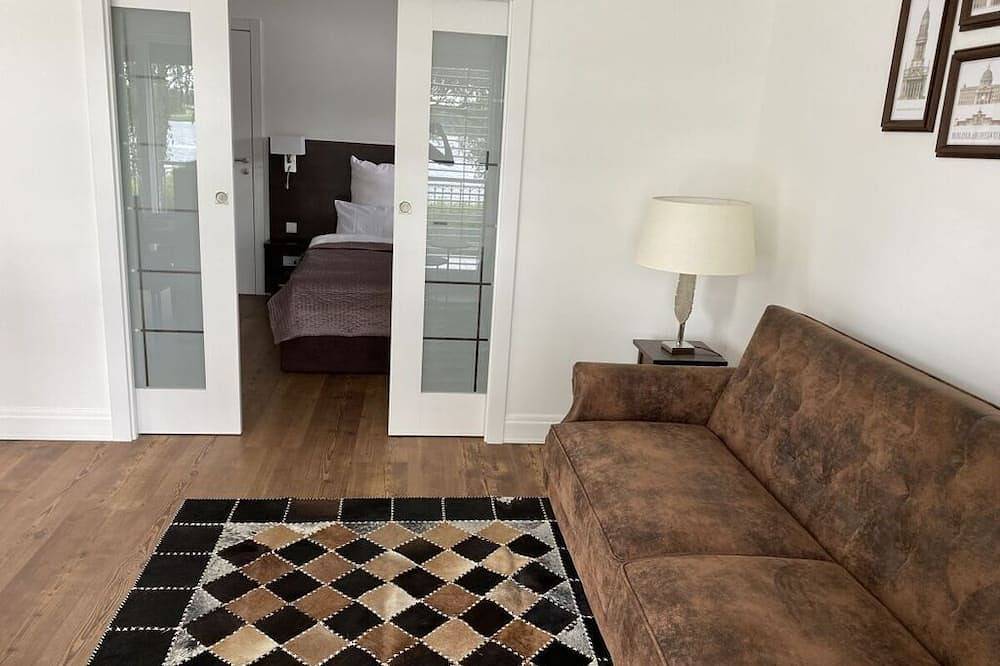 Ganze Wohnung, Ferienwohnung Feisneckblick in Waren (Müritz), Müritz