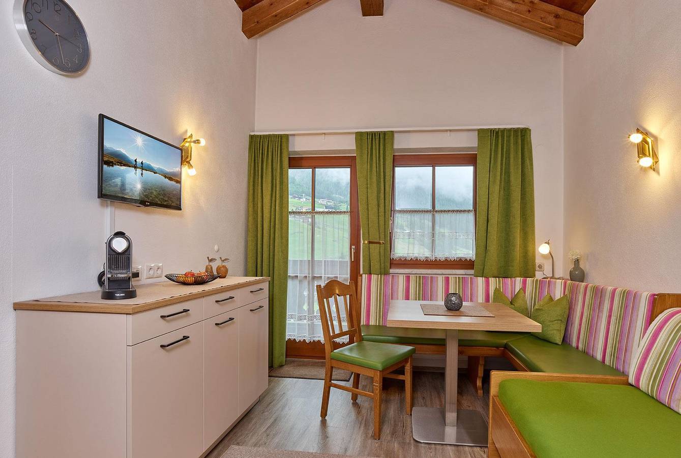Entire holiday apartment, Haus Fontana in Sölden, Oetztal