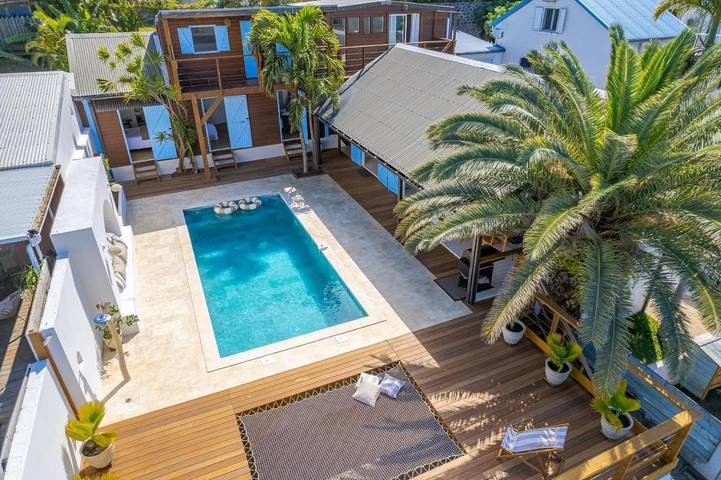 Villa pour 8 personnes, avec jardin ainsi que vue et piscine