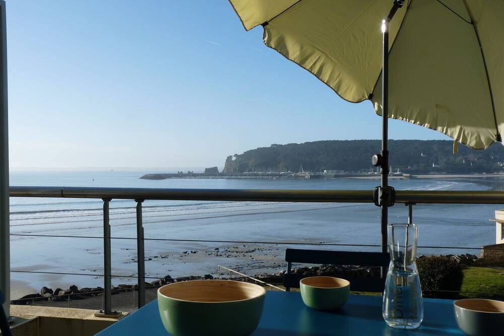 Appartement entier, Appartement  pleine vue mer à Morgat in Crozon, Région de Châteaulin