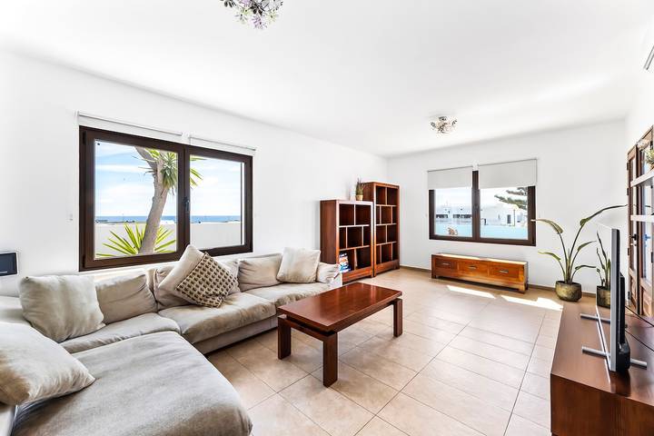 Casa rural para 12 personas, con piscina además de jardín y terraza en Arrecife - 2