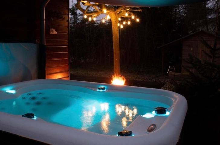 Ferienhaus für 4 Personen, mit Whirlpool und Terrasse sowie Garten und Sauna in Ermelo