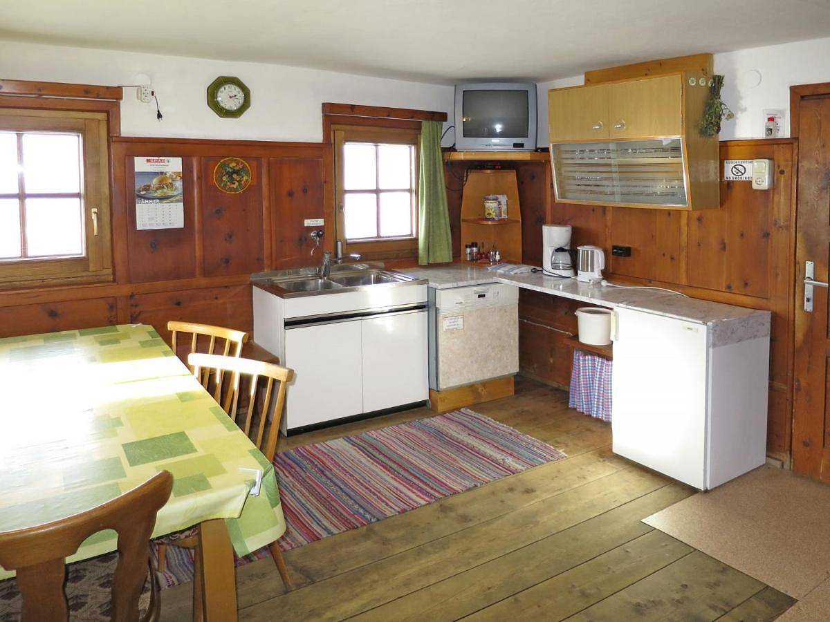 Chalet Lippnerhütte by Interhome in Tuxer Alpen, Hintertux