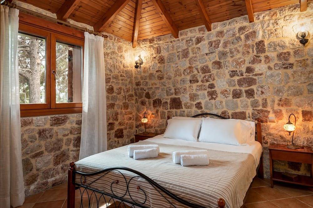 Filerolia Stone House in Rhodos