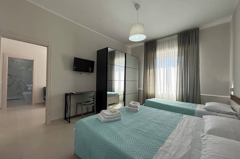 Ganze Wohnung, Villa Paestum - Marina Apartment (40 sqm) in Licinella - Torre di Paestum, Cilento