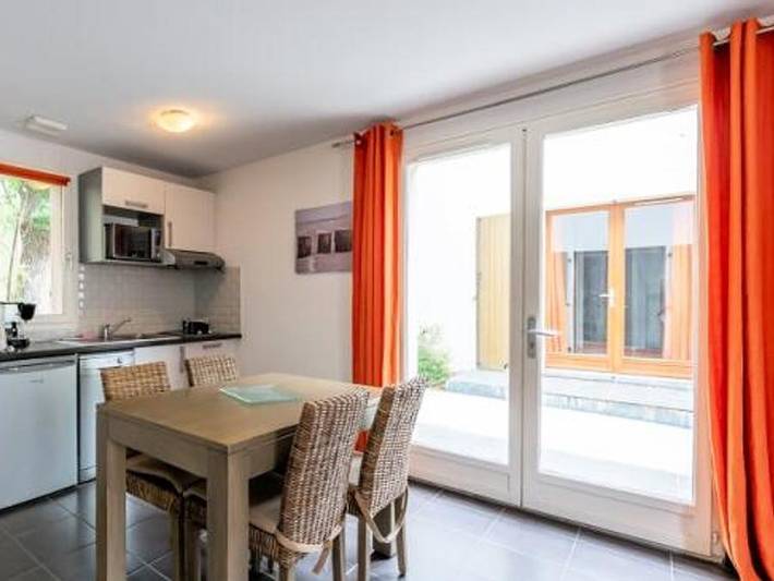 Apartamento entero, Résidence Les Rives du Lac - Vacancéole - Piso 4 personas in Lac de Lacanau, Lacanau