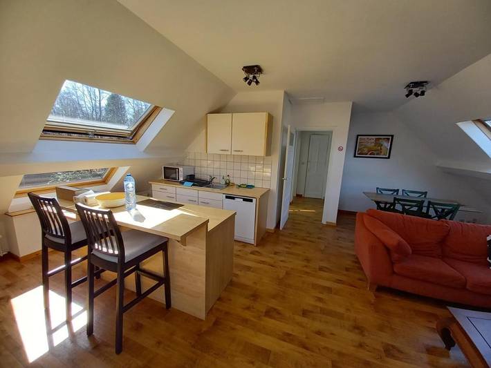 Appartement de vacances pour 5 personnes, avec vue et jardin