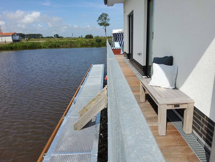 Ferienhaus für 7 Personen, mit Balkon und Terrasse sowie Seeblick in Landkreis Wittmund - 3