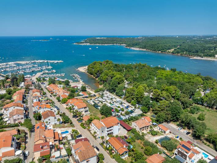 Ferienwohnung für 2 Personen, mit Terrasse in Funtana - 3