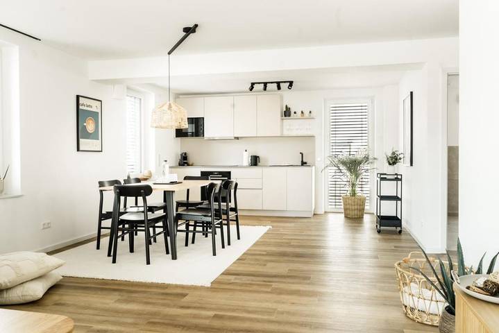 Ferienwohnung für 6 Personen, mit Ausblick und Balkon, kinderfreundlich in Günzburg - 2