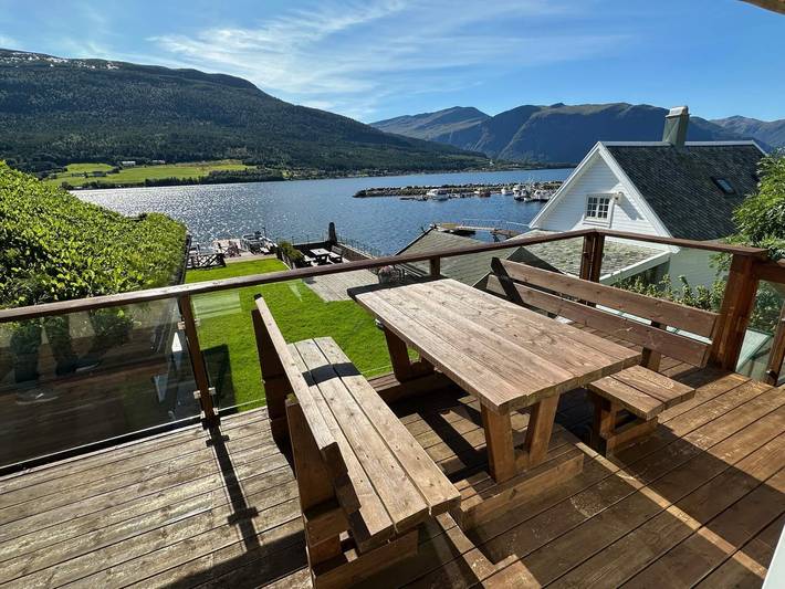 Ferienwohnung für 4 Personen, mit Balkon in Nesset