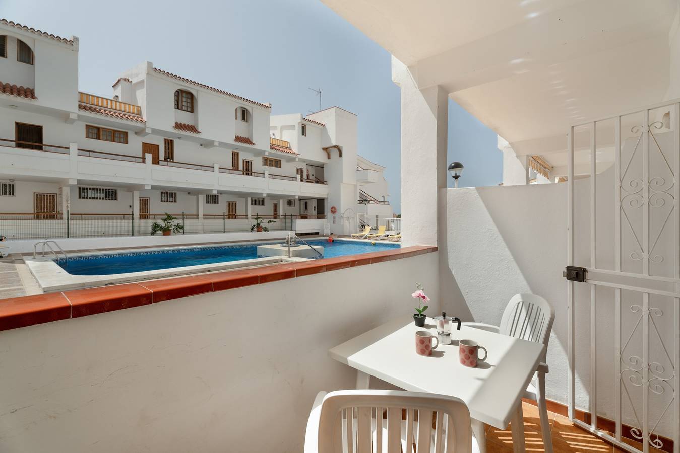 Apartamento entero, Apartamento de vacaciones 'Los Cristianos One-bedroom' con piscina privada, balcón y Wi-Fi in Los Cristianos, Arona 