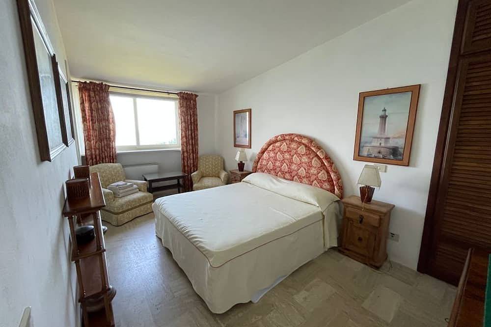 Charming villa by the sea in Ansedonia, Orbetello