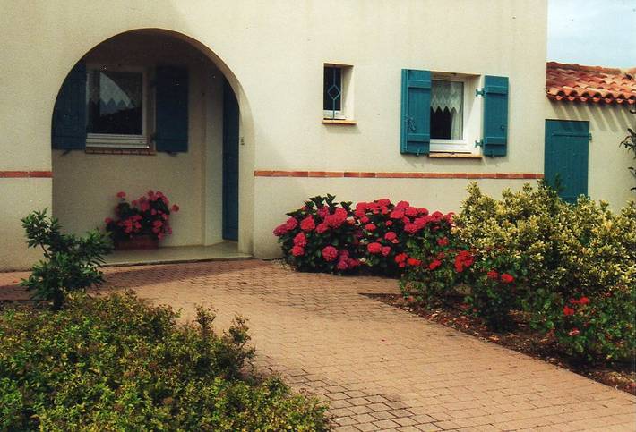 Gîte pour 4 personnes, avec jardin ainsi que terrasse et piscine dans Plage des Dunes (Bretignolles-sur-Mer) - 3