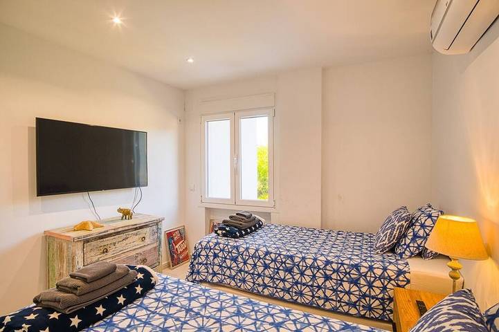 Entire apartment, Cabopino in Playa Cabopino, Marbella