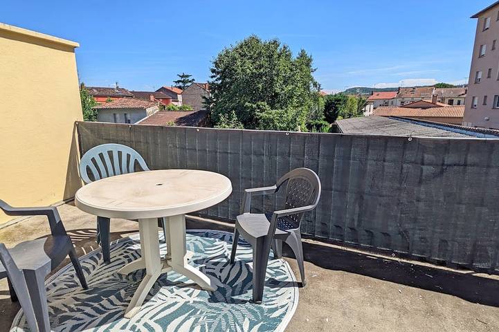 Gîte pour 14 personnes, avec Balcon à Albi