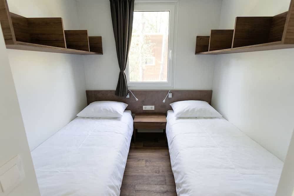 4 pers. chalet with 2 bedrooms and terrace in Veluwemeer