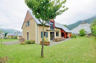 Gîte pour 6 personnes, avec jardin à Arrens-Marsous