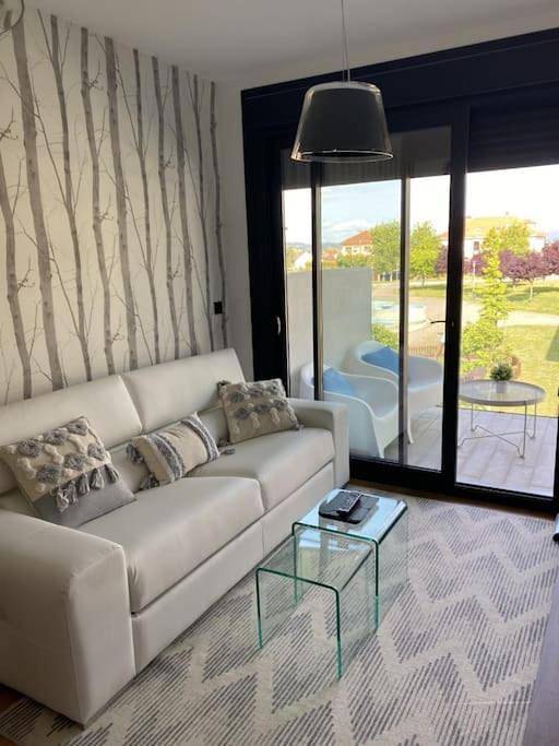 Apartamento de férias para 4 pessoas, com Varanda e Terraço e ainda Jardim and Piscina em Portonovo