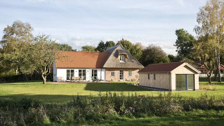Ferienhaus für 6 Personen, mit Terrasse und Garten sowie Sauna, mit Haustier
