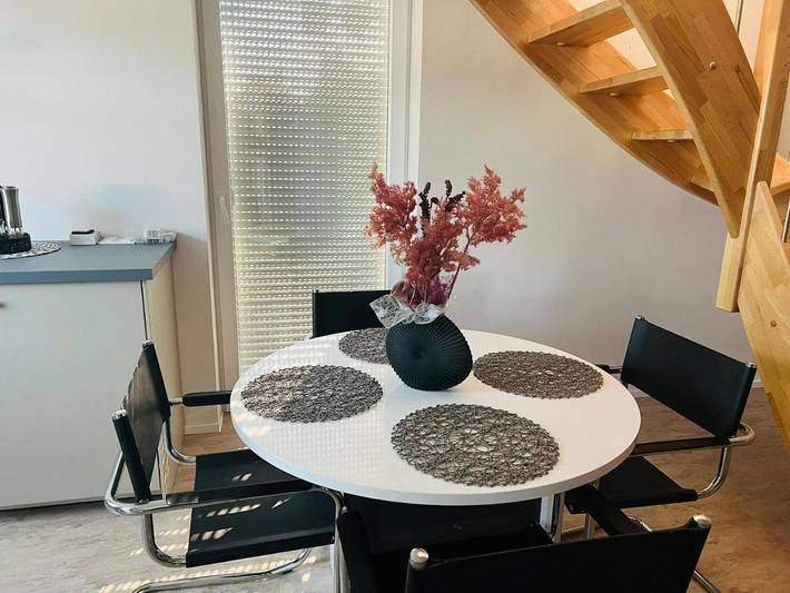Ferienwohnung für 4 Personen, mit Ausblick in Burgau