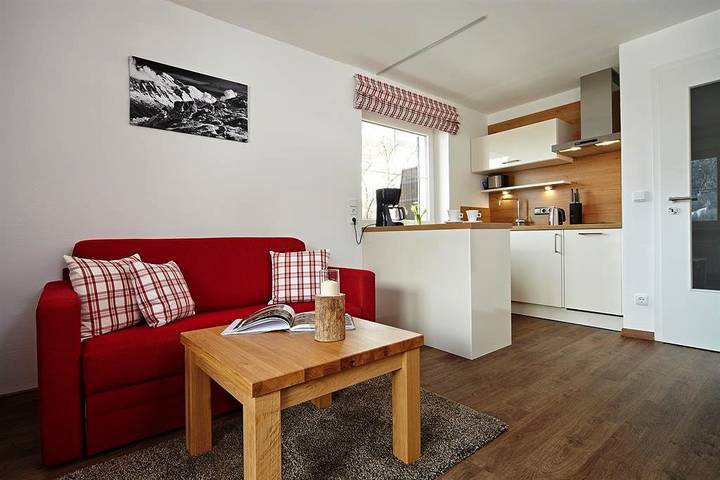 Ferienwohnung für 2 Personen, mit Balkon und Garten in Vorderhindelang - 4