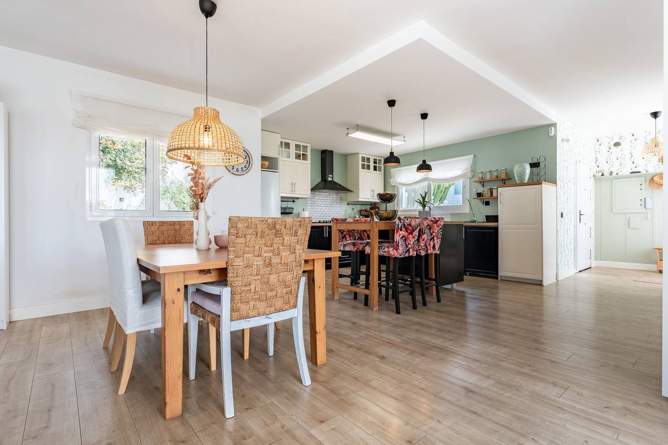 Villa 'Sueños' with Sea View, Private Pool and Wi-Fi in Mijas, Costa del Sol