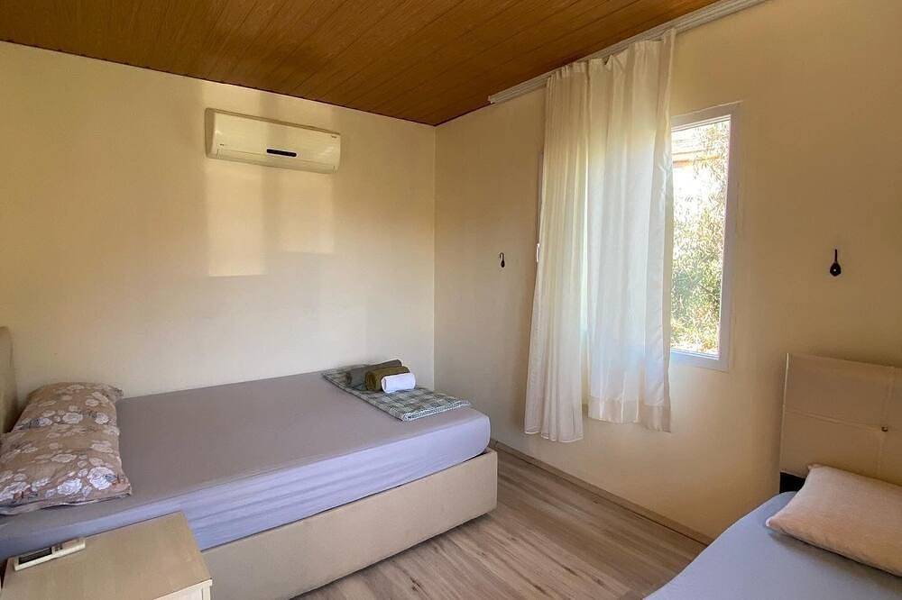 Kekova’da 30m² özel oda, banyo içeride, doğayla iç içe in Demre, Antalya Province