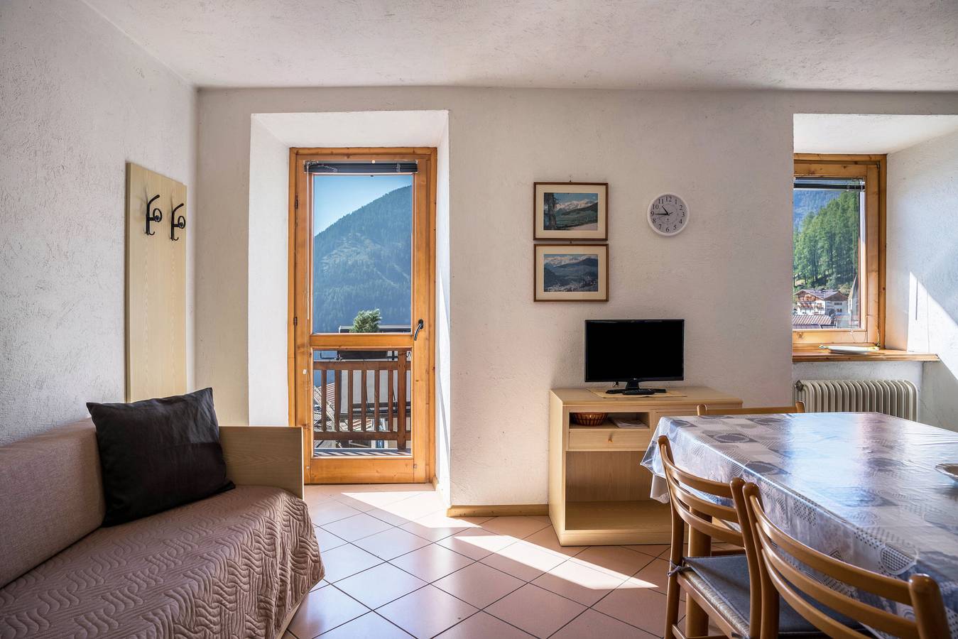 Appartamento intero, Appartamento "Casa Peio" con vista sulle montagne e giardino in comune in Peio, Parco Nazionale dello Stelvio