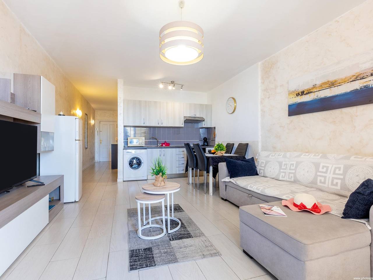 Entire holiday apartment, 604 Marina Palace Pool and Terrace in Playa Paraíso, Adeje