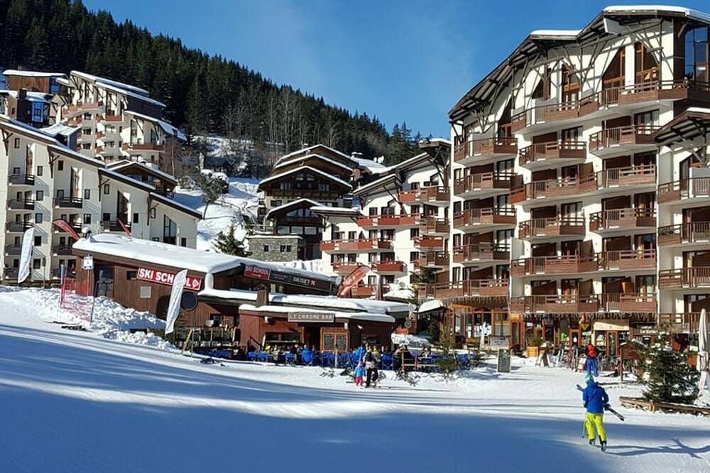 Apartamento entero, T3 Montaña, 2 habitaciones, en el centro, a pie de pistas in La Tania, La Perrière