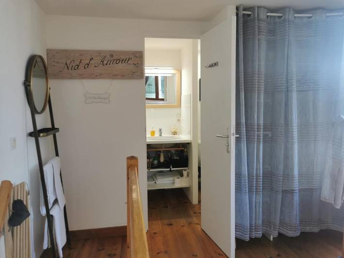 Location de vacances pour 2 personnes, avec vue et jardin à Eus - 3