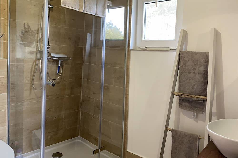 Cozy, Wooden Cabin \"Lawendowe Zacisze\"50 km from Gdansk,10 min from the beach in Krokowa