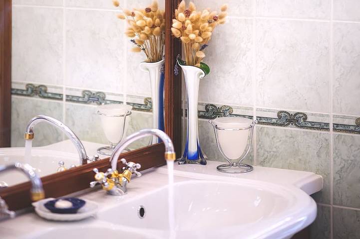 Location de vacances pour 4 personnes, avec Jacuzzi ainsi que Terrasse et Jardin à Landévant - 4