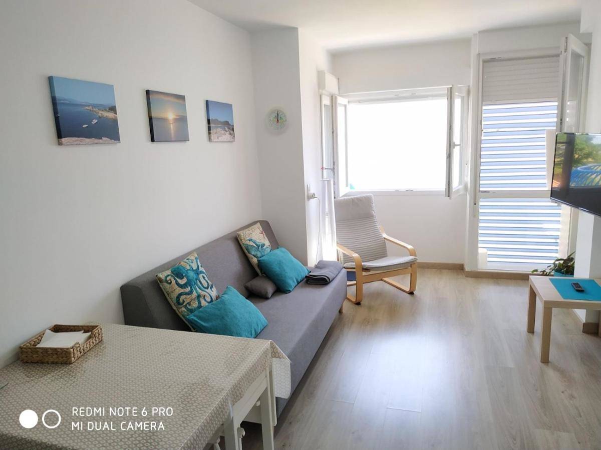 Apartamento entero, Apartamentos Poniente Con y Sin Terraza in Praia da Braña (Vilanova de Arousa), Villanueva de Arosa