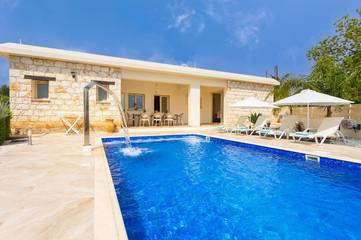 Villa für 9 Personen in Südzypern, Bild 1