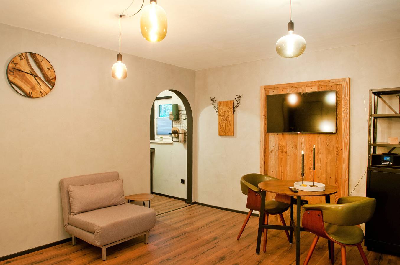 Ganze Ferienwohnung, Ferienwohnung Waldgeflüster - Ferienwohnung 40qm für max. 2 Erwachsene in Staudach-Egerndach, Bayerische Alpen