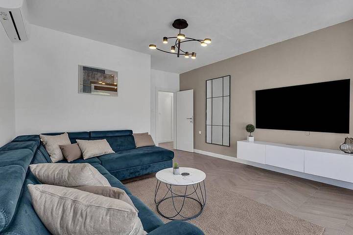 Pet friendly home in Rascane in Rašćane, Makarska Riviera