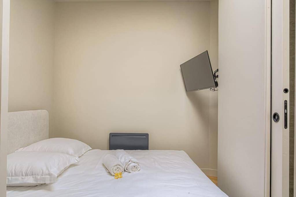 Appartement entier, One-Bedroom Apartment in Écully, Lyon et ses environs
