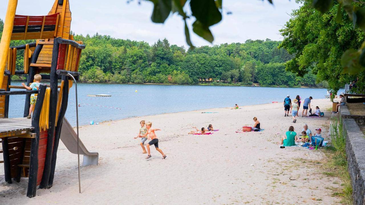 Camping du Lac in Marcillac-la-Croisille, Région de Tulle