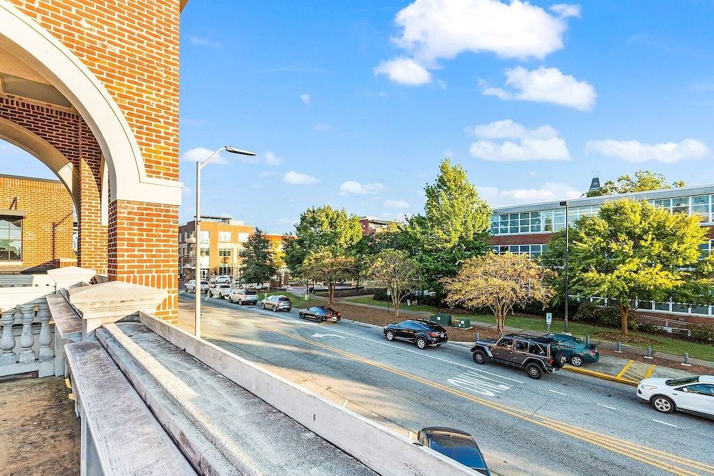 Ganze Wohnung, High End Custom Penthouse im Zentrum von Downtown Auburn in Auburn (AL), Alabama