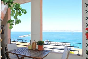 Gîte pour 5 personnes, avec balcon dans Plage des Catalans