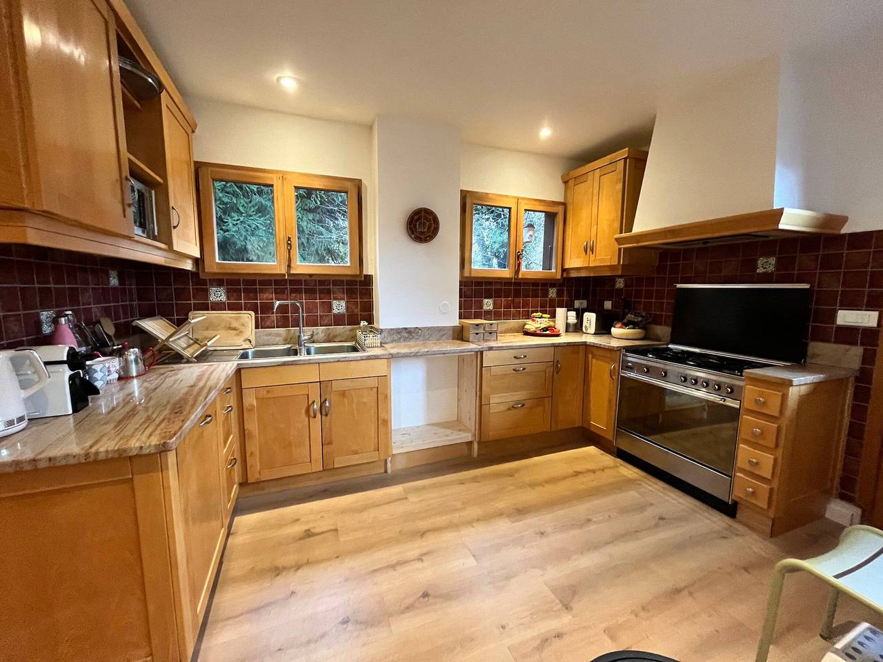 Chalet rénové à Samoëns - Calme et confort avec terrasse in Samoëns, Région de Bonneville