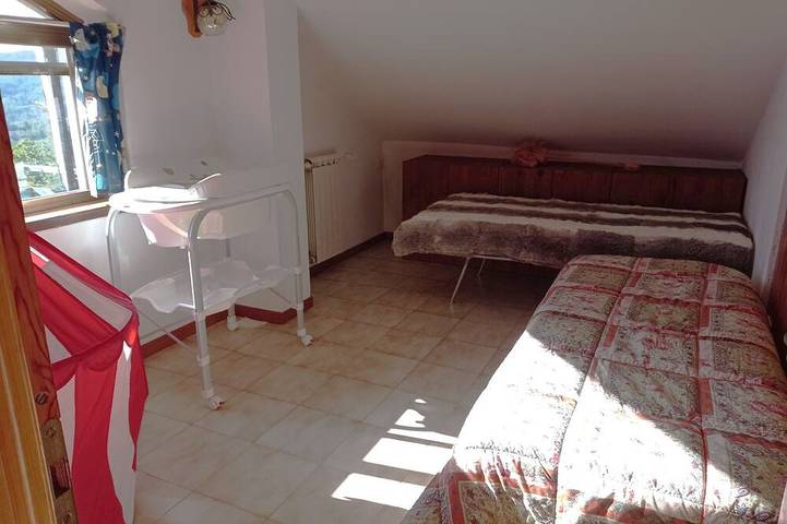 Appartamento intero, Un riflesso nel mondo — family‑friendly holiday home amid the Tuscan hills. in Marliana, Provincia di Pistoia