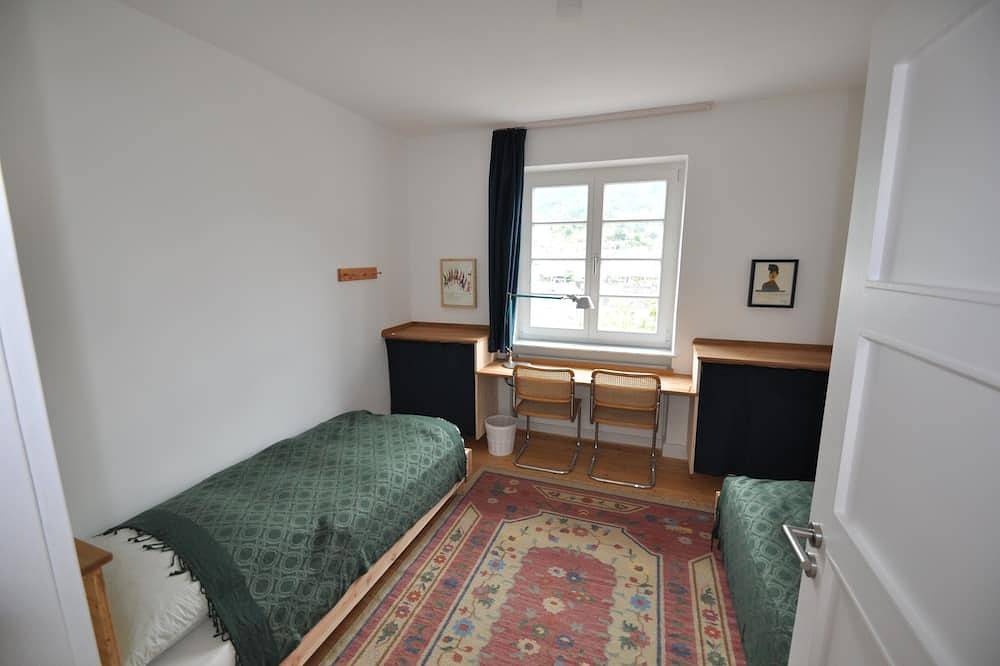 Vacation home for families or friends, dogs welcome in Cond, Cochem