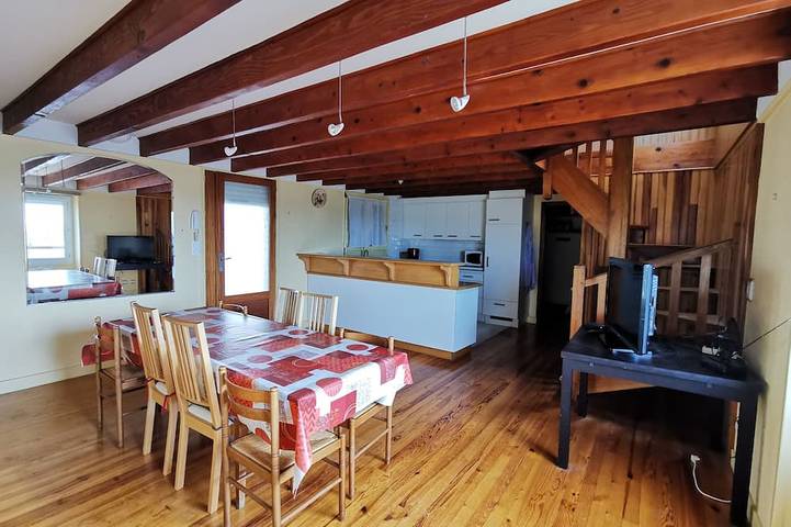 Location de vacances pour 7 personnes, avec balcon à Granville