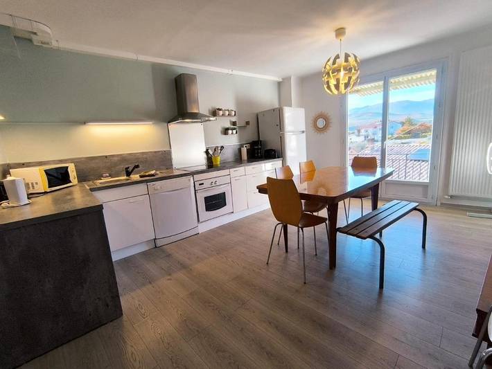 Location de vacances pour 7 personnes, avec terrasse à Volonne - 3